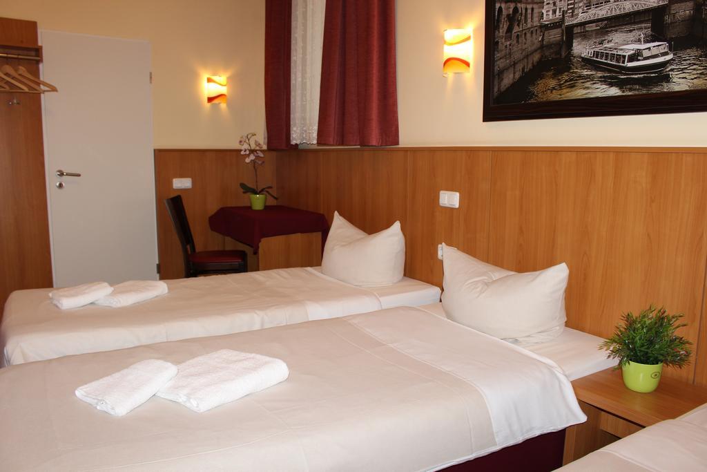 Altan Hotel Hamburgo Exterior foto